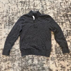 GAP NWT Men’s Gray Mock Neck Button Sweater Size Small – Soft Knit Pullover